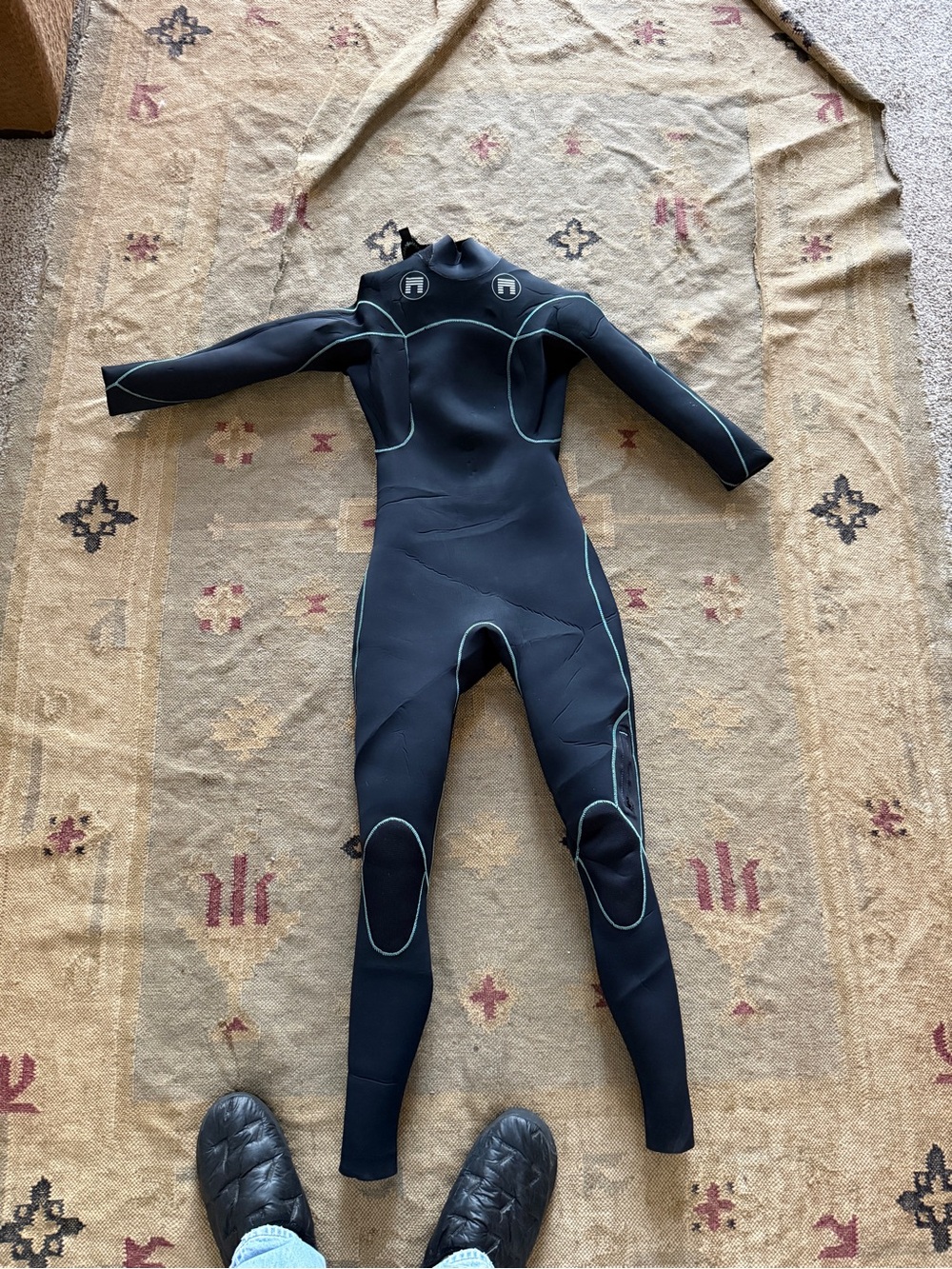 Matuse women’s 3/2 Artemis wetsuit size 6